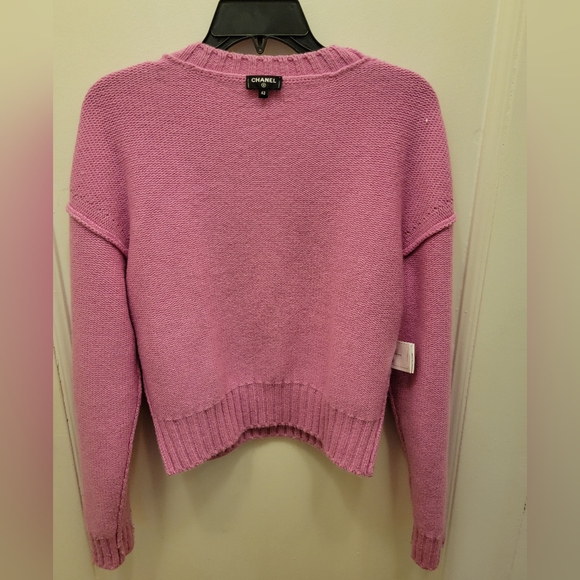 HOSTPICK !!!! Chanel Cashmere Sweather - Picture 10 of 17